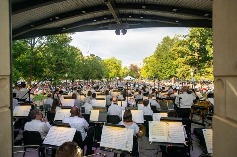 patriotic pops in bronson park