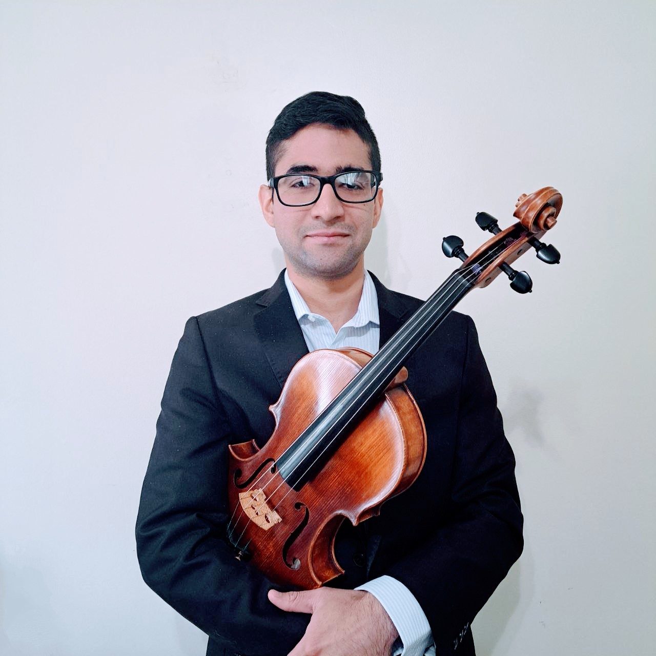 KSO violist gerson medina