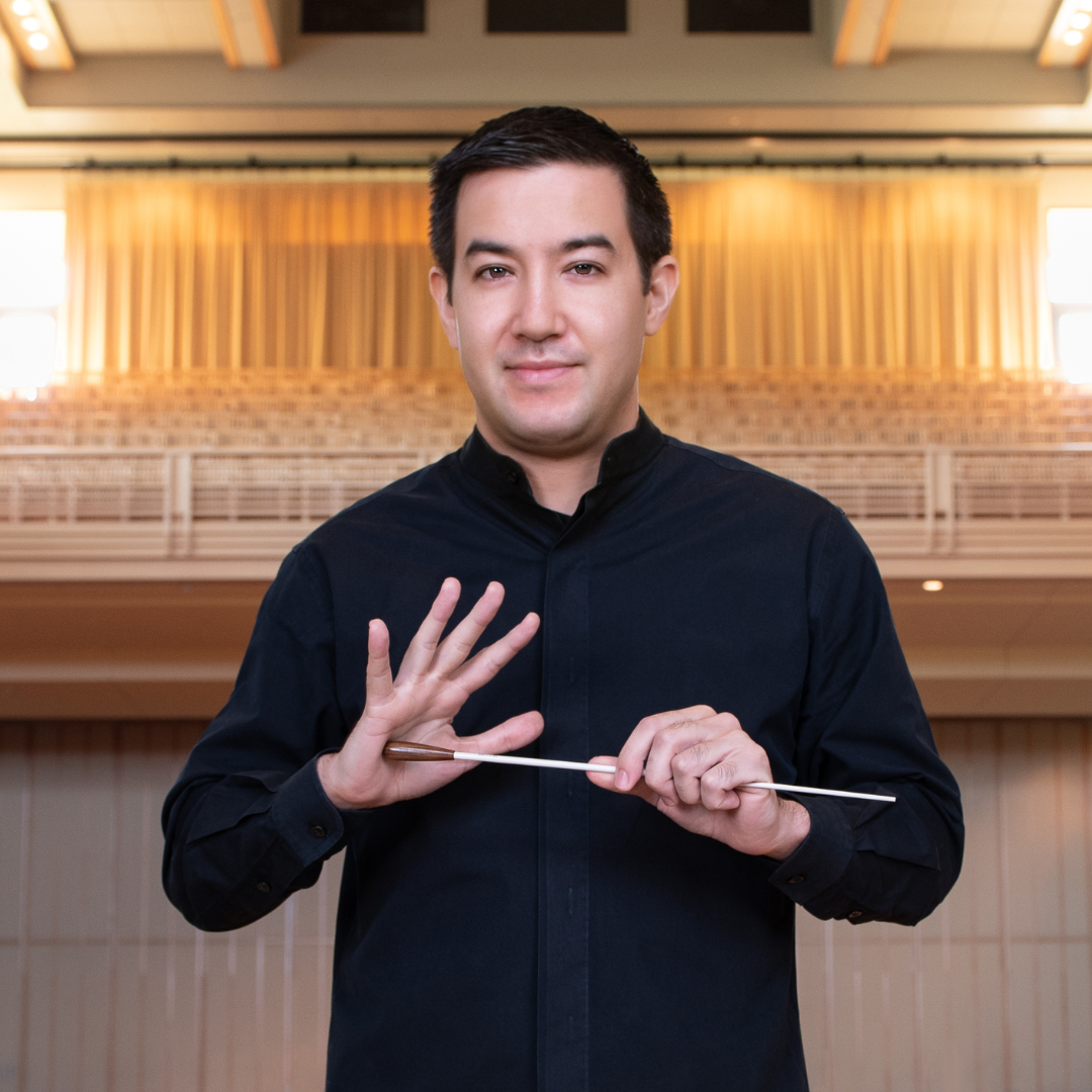 Conductor Francesco Lecce-Chong
