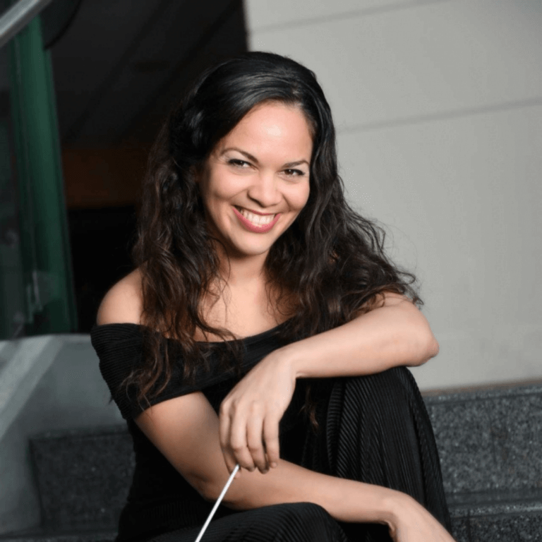 conductor Cosette Justo Valdés