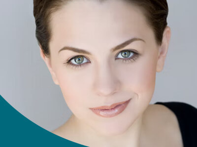 Soprano Erica Schuller